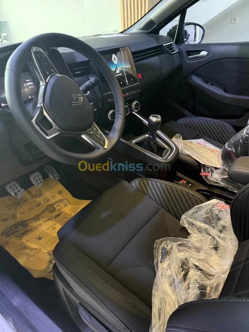 Renault Clio 5  2026 Alpine 5