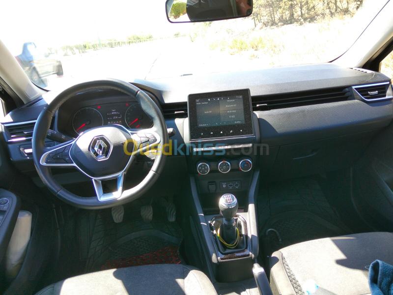 Renault Clio 5  2023  8