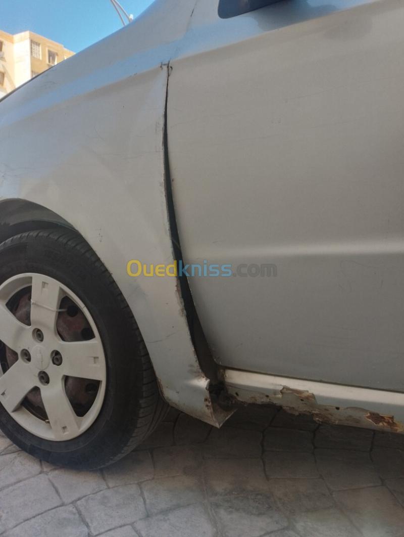 Chevrolet Aveo 4 portes 2007 Aveo 4 portes 8