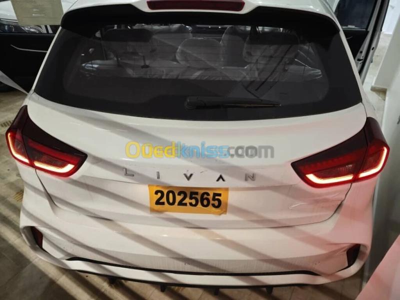 Geely GX3 PRO  2026 Livan international avec toit 9