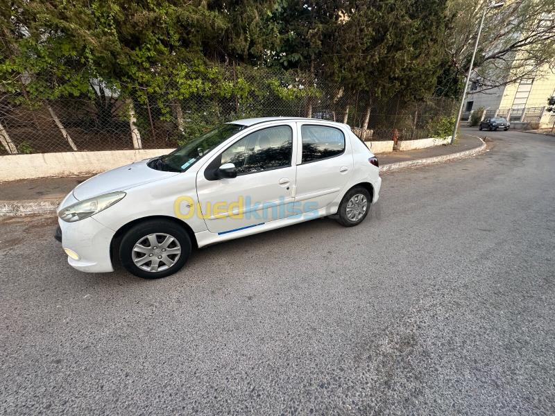 Peugeot 206 Plus 2012 206 Plus 9