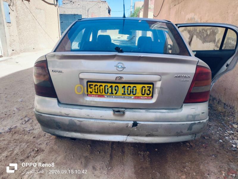 Opel Astra 2000 Astra 2