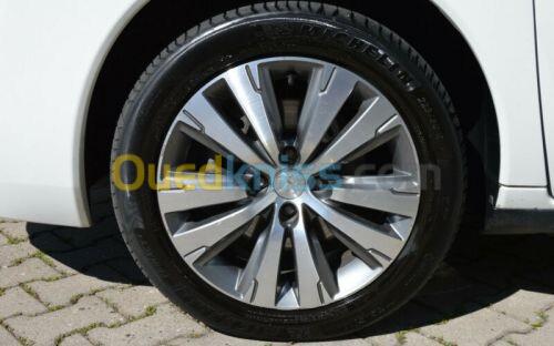 Peugeot 3008 2014 Allure 8