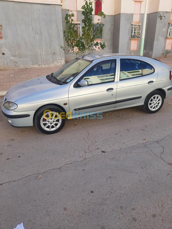 Renault Megane 1 2000 Megane 1 Naama Algerie Tarif Et Prix Ouedkniss Com