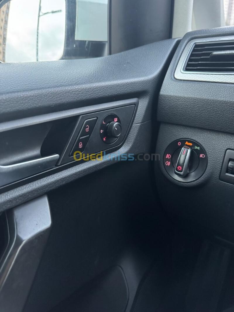 Volkswagen Caddy 2017 Confortline 9