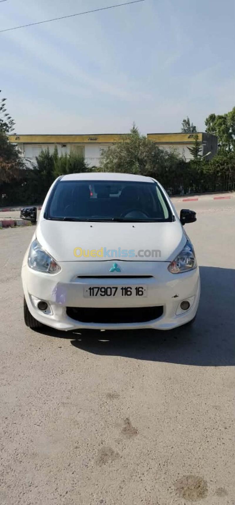 Mitsubishi Mirage 2016 Mirage 3