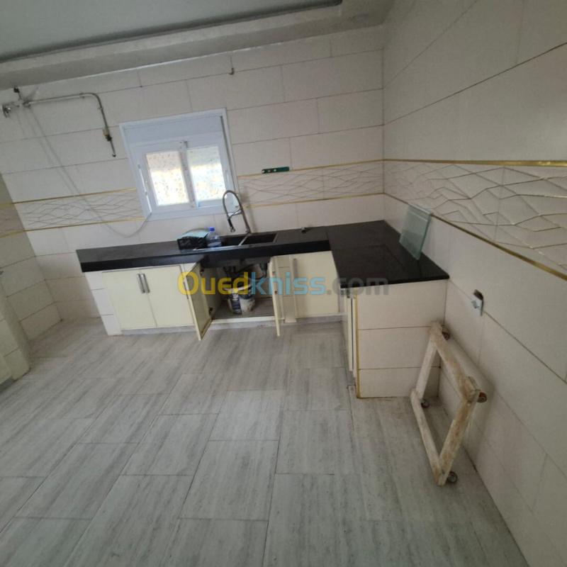 Location Appartement F3 Ouargla Hassi messaoud 9