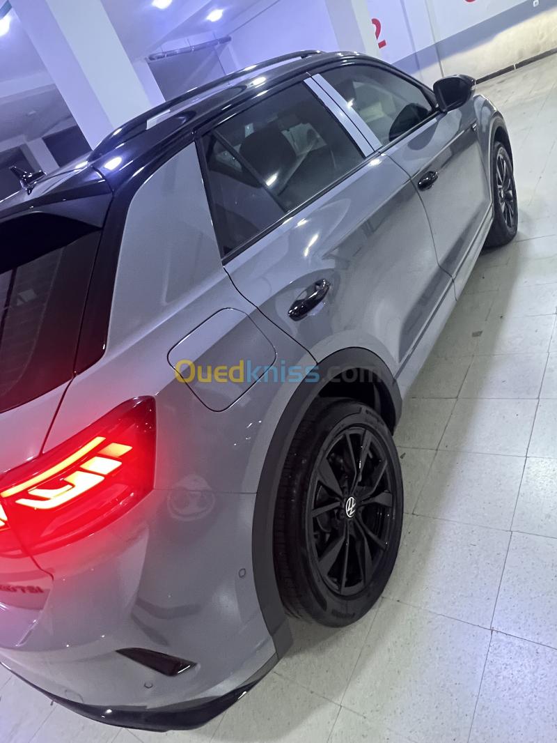 Volkswagen T-Roc 2025 R line 2