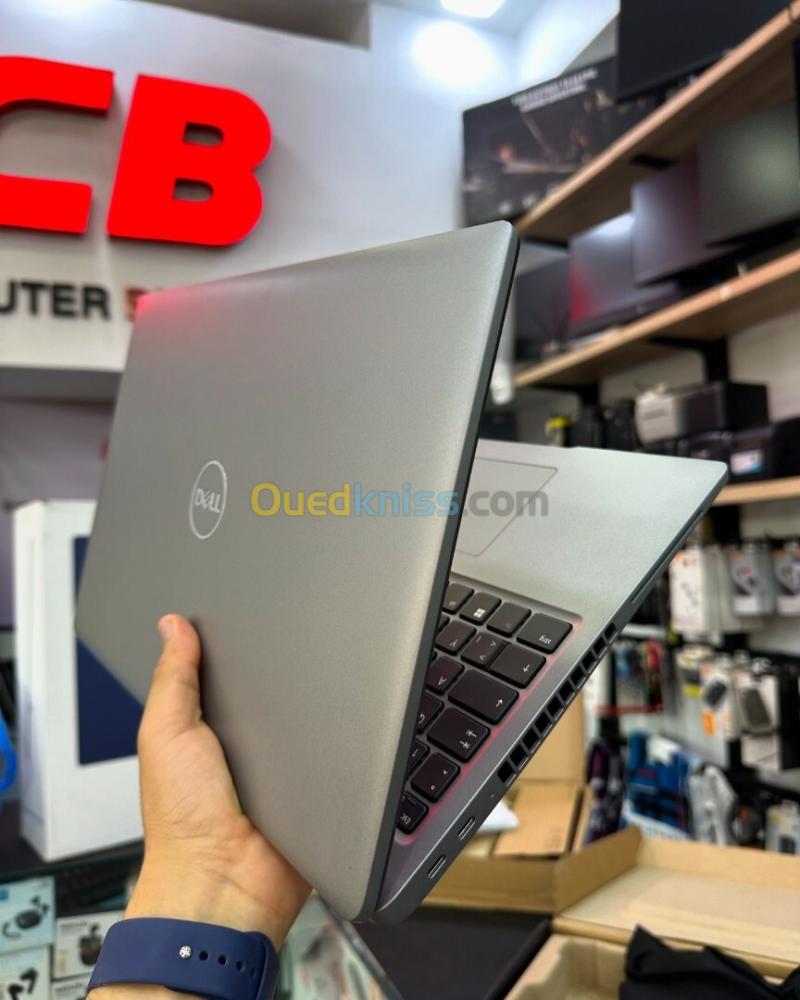 DELL LATITUDE 5550 Intel Core Ultra 5 135U  12 Mo à 4,40 GHz  16GB DDR5 512GB SSD 15.6 FULL HD  5