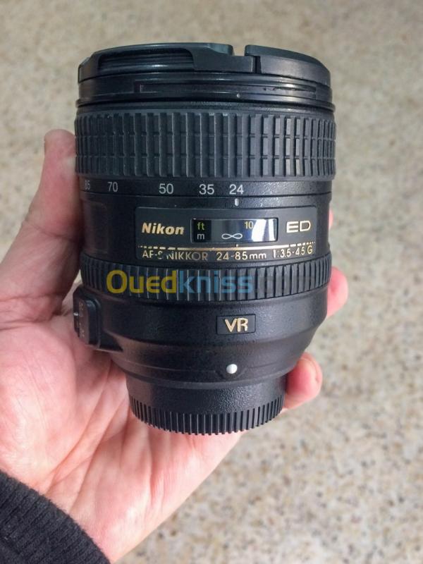  Nikon Nikkor AF-S - Objectif à zoom - 24 mm - 85 mm - f/3.5-4.5 G ED AF-S VR