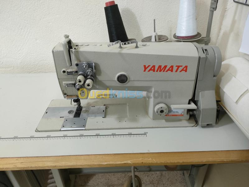  YAMATA FY82 (Machine A Coudre Double Aiguille)