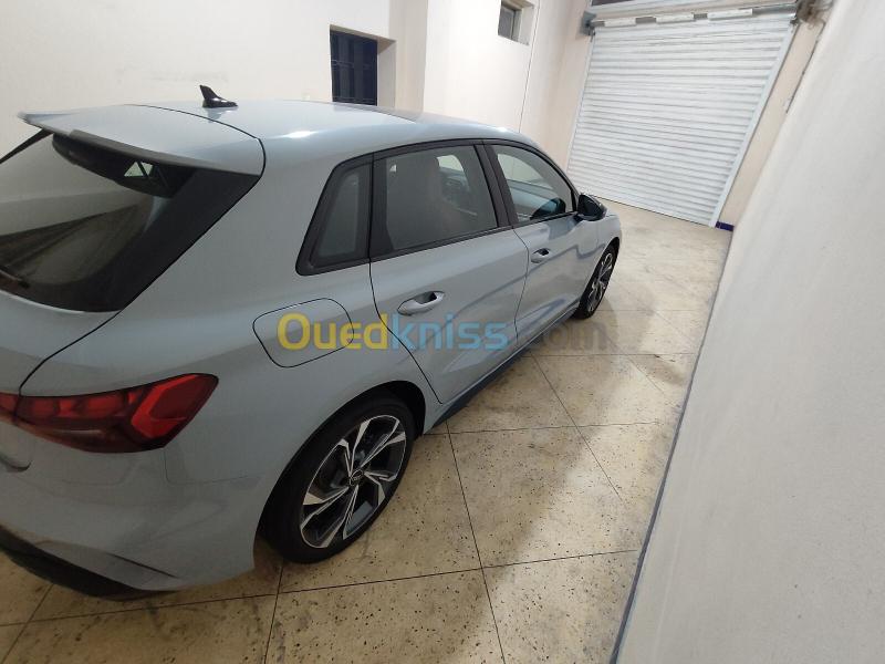 Audi A3 Sportback 2025 Flying spur Edition Premium  12