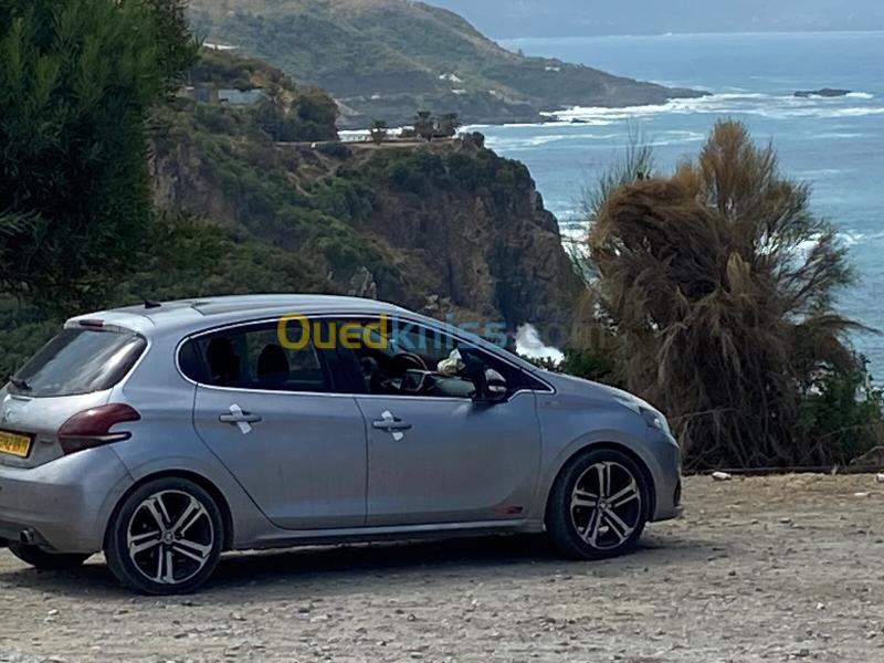 Peugeot 208 2019 Allure Facelift 5