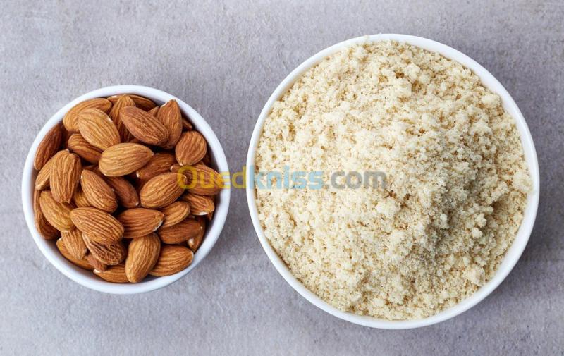  Farines déshuilées : de graines et noix  فرينة / مسحوق الحبوب و اللوز منزوعة الزيت جزئيا