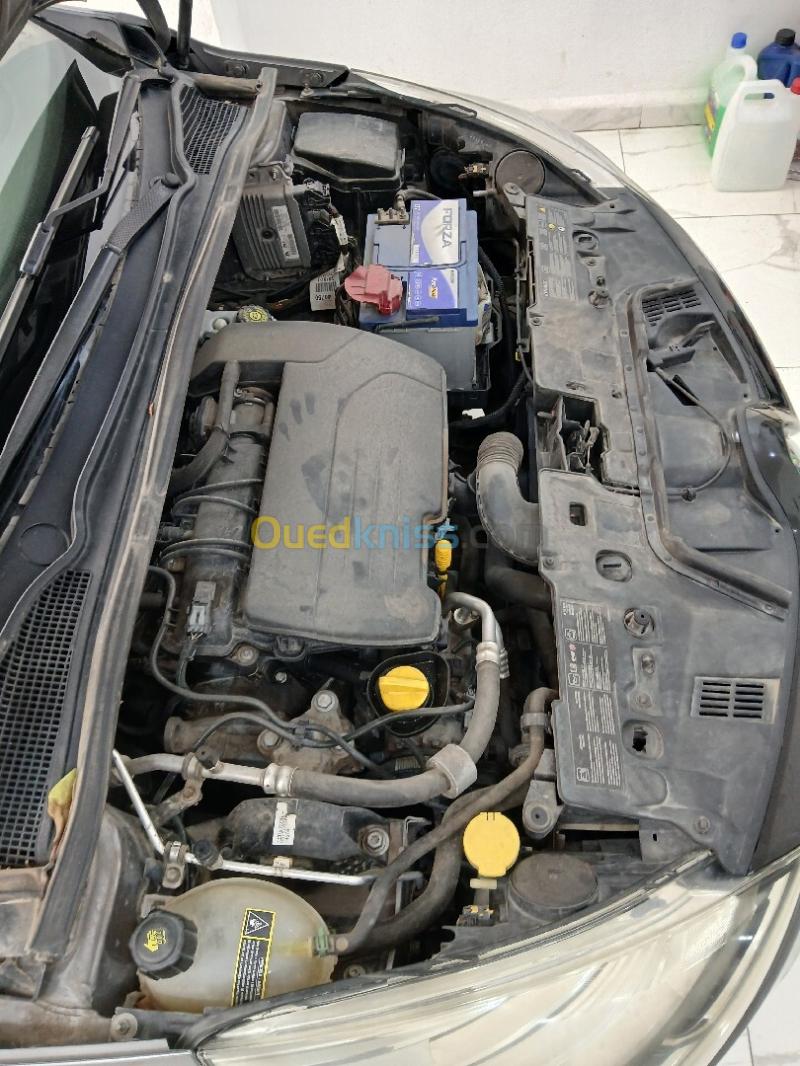 Renault Clio 4 2013 Dynamique 14