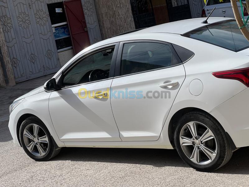 Hyundai Accent 2018 Accent 6