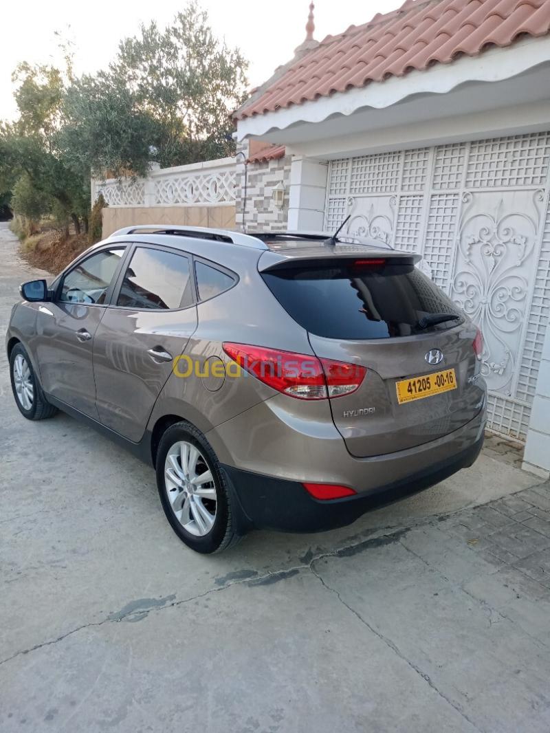 Hyundai Tucson 2013 Prestige 4