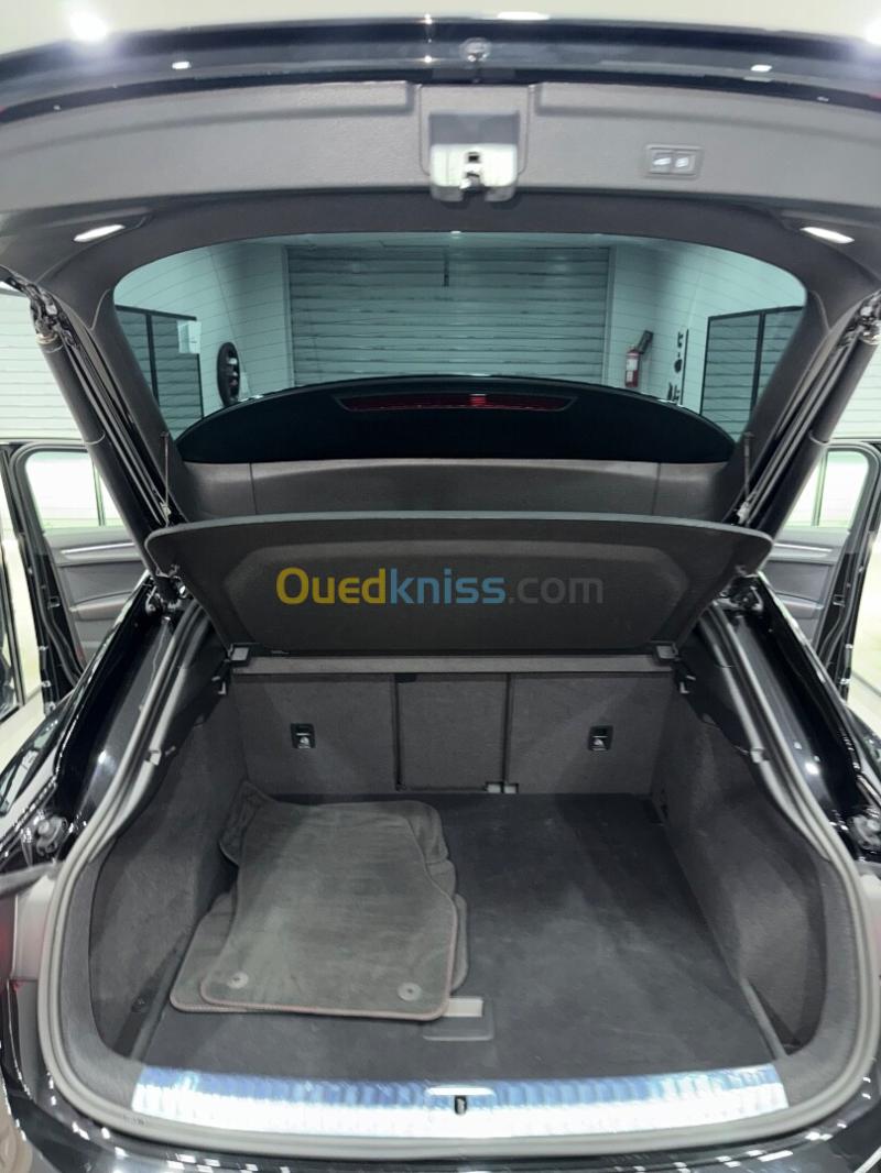 Audi Q3 2021 S Line (facelift) 44