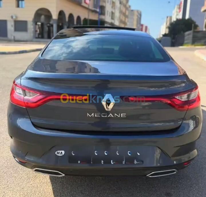 Renault Megane 4  2023 Itens 3