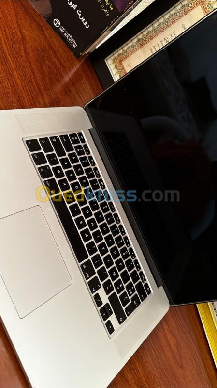  MacBook pro 2015 