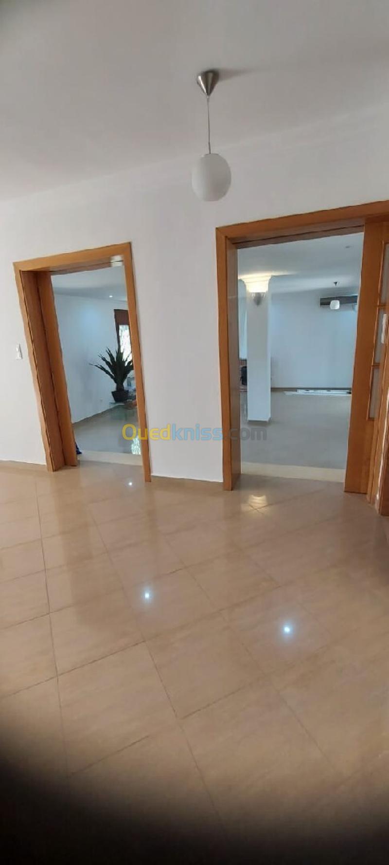 Location Villa Alger Said hamdine 9
