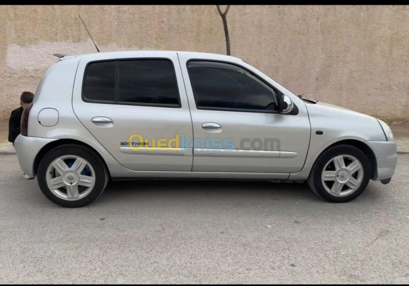 Renault Clio Campus 2009 Extreme 4
