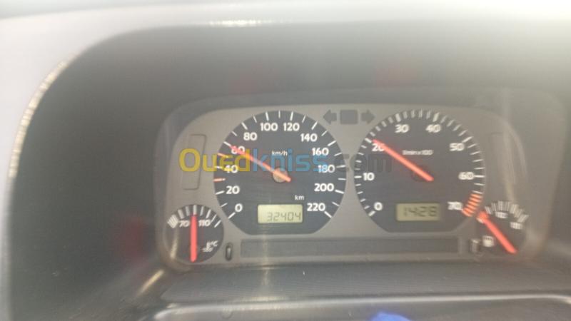 Volkswagen Golf 4 1998 Cabriolets 5