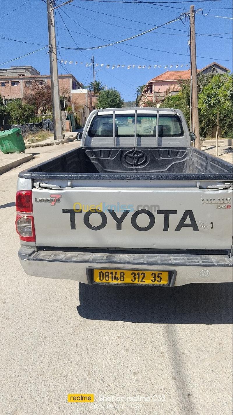Toyota Hilux 2012 D4d 6