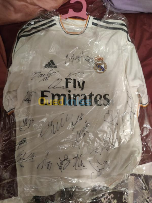  Maillot de Ronaldo collector signé 
