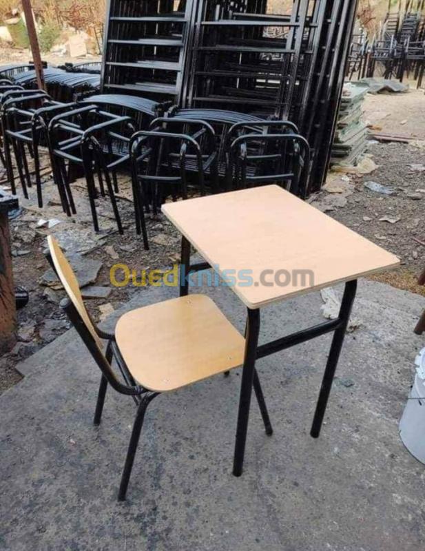  بيع الطاولات والكراسي المدرسية 