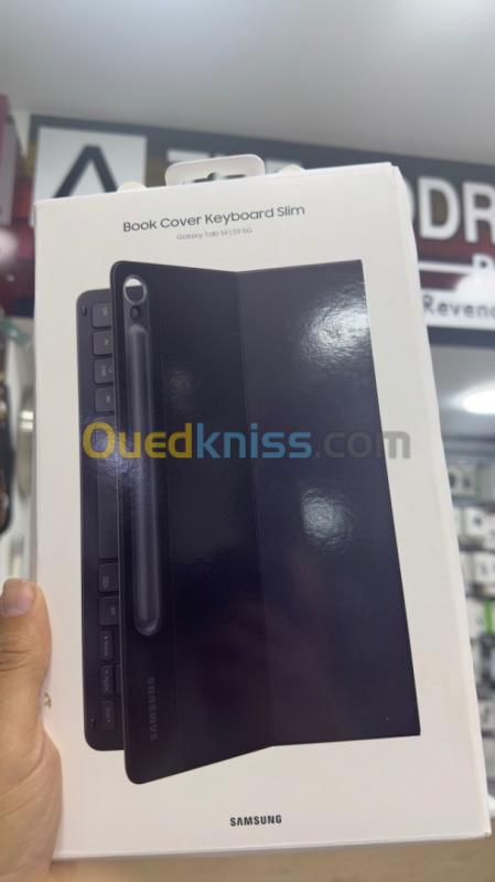  Book Cover Keyboard Slim Pochette avec clavier Samsung  S9 