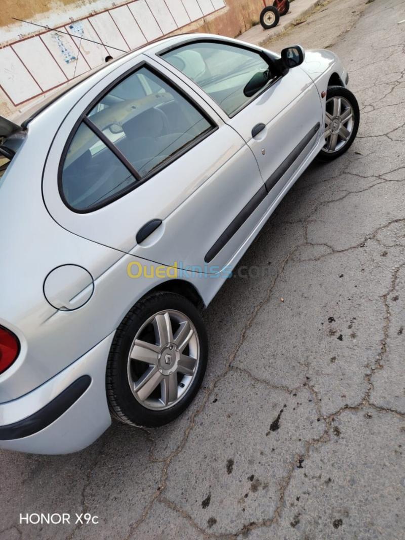 Renault Megane 1 1999 Megane 1 5