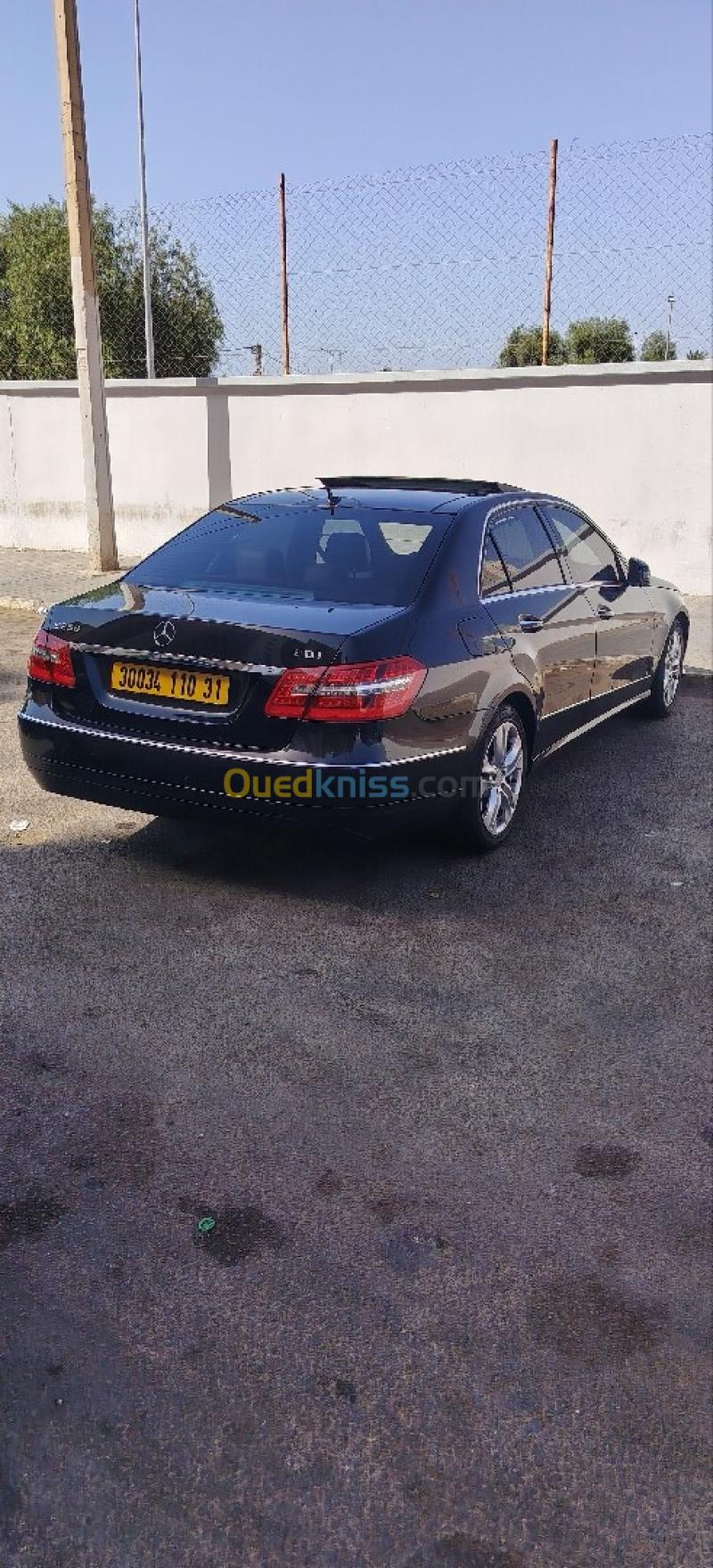 Mercedes Classe E 2010 Avant-garde 13