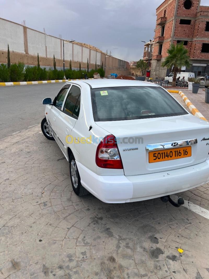 Hyundai Accent 2016 GLS 2