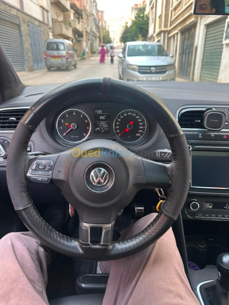 Volkswagen Polo 2013 Life 9