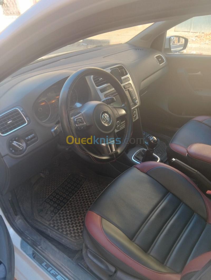 Volkswagen Polo 2013 Life 14