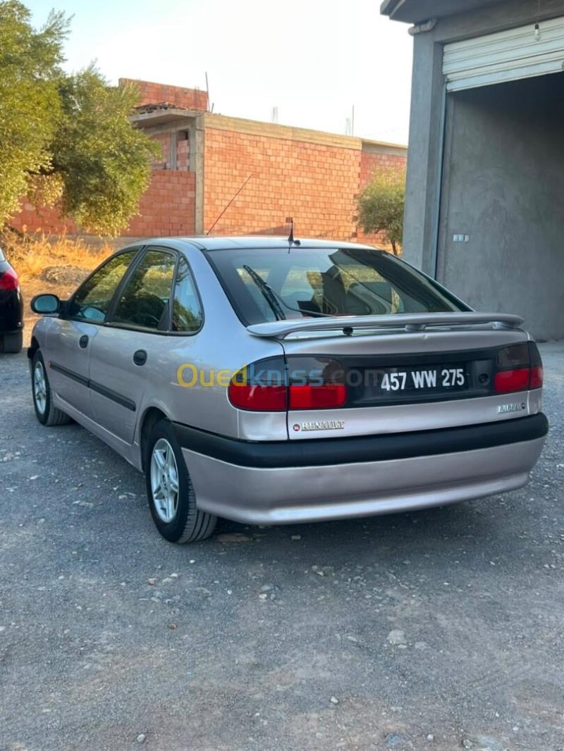Renault Laguna 1 1995  13
