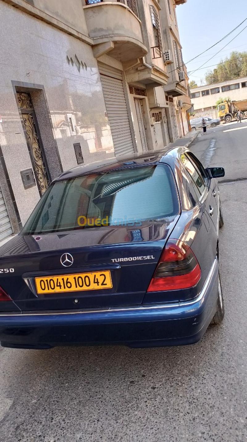 Mercedes Classe C 2000 C250 turbo diesel 2