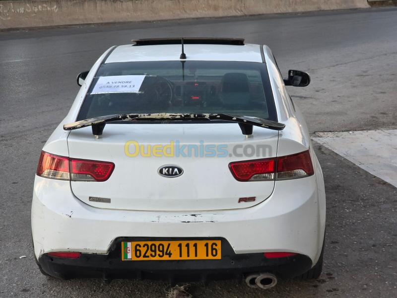 Kia Cerato 2011  5