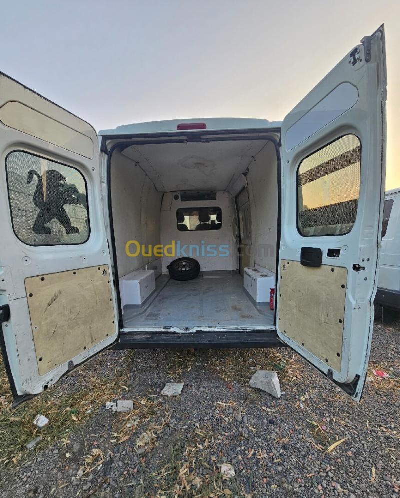 Peugeot Boxer 2014 4
