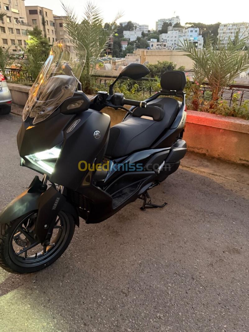 YAMAHA Xmax tech max + 2025 6