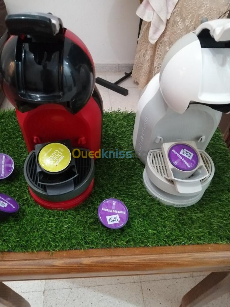 Des machines à cafe nescafé dolce gusto bon état 2