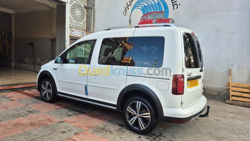 Volkswagen Caddy 2019 Alltrack 2