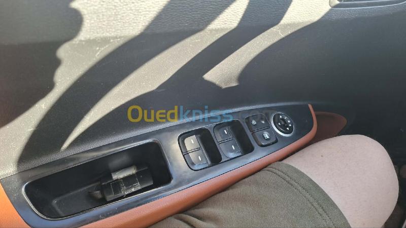 Hyundai Grand i10 2017 tout option 6