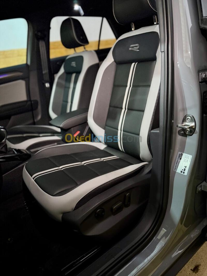 Volkswagen T-Roc 2026 R-Line  6