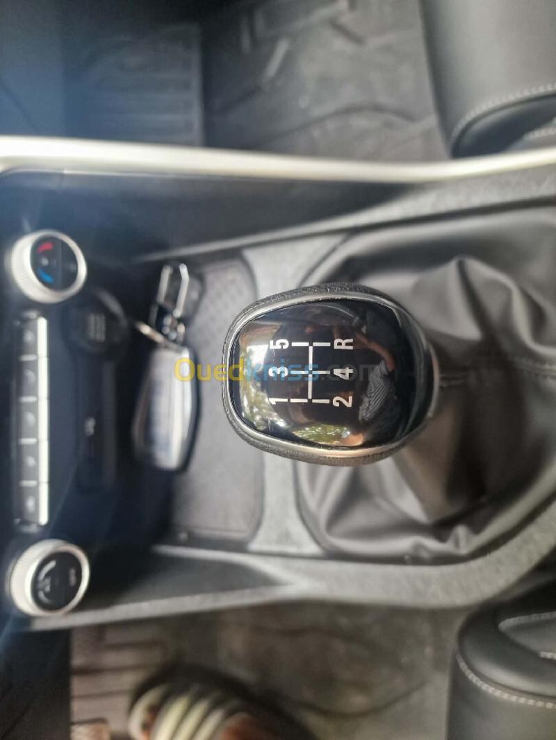 Geely Coolray 2026 Starlight  8