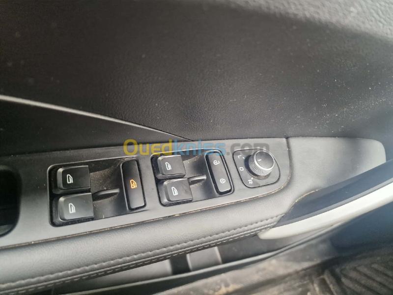 Geely Coolray 2026 Starlight  9