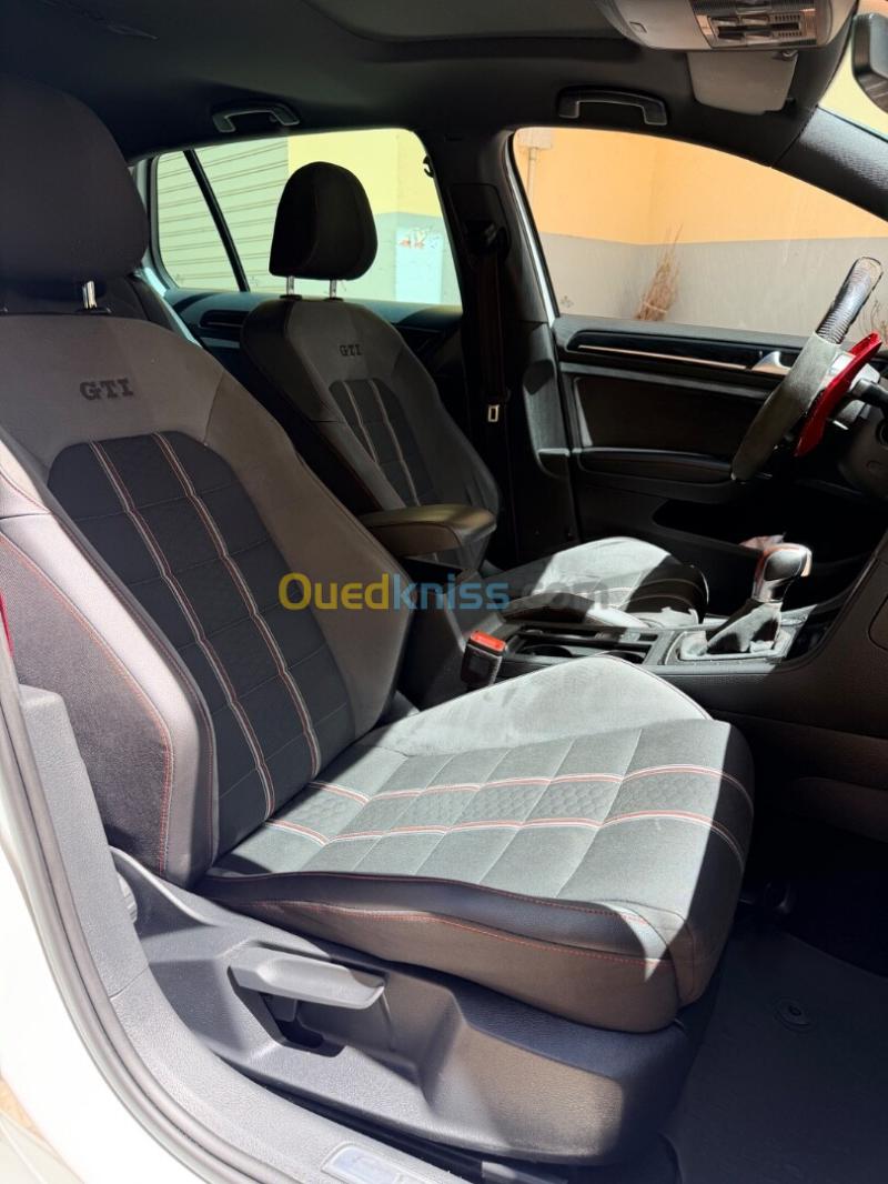 Volkswagen Golf 7 2017 GTI Club Sport 4