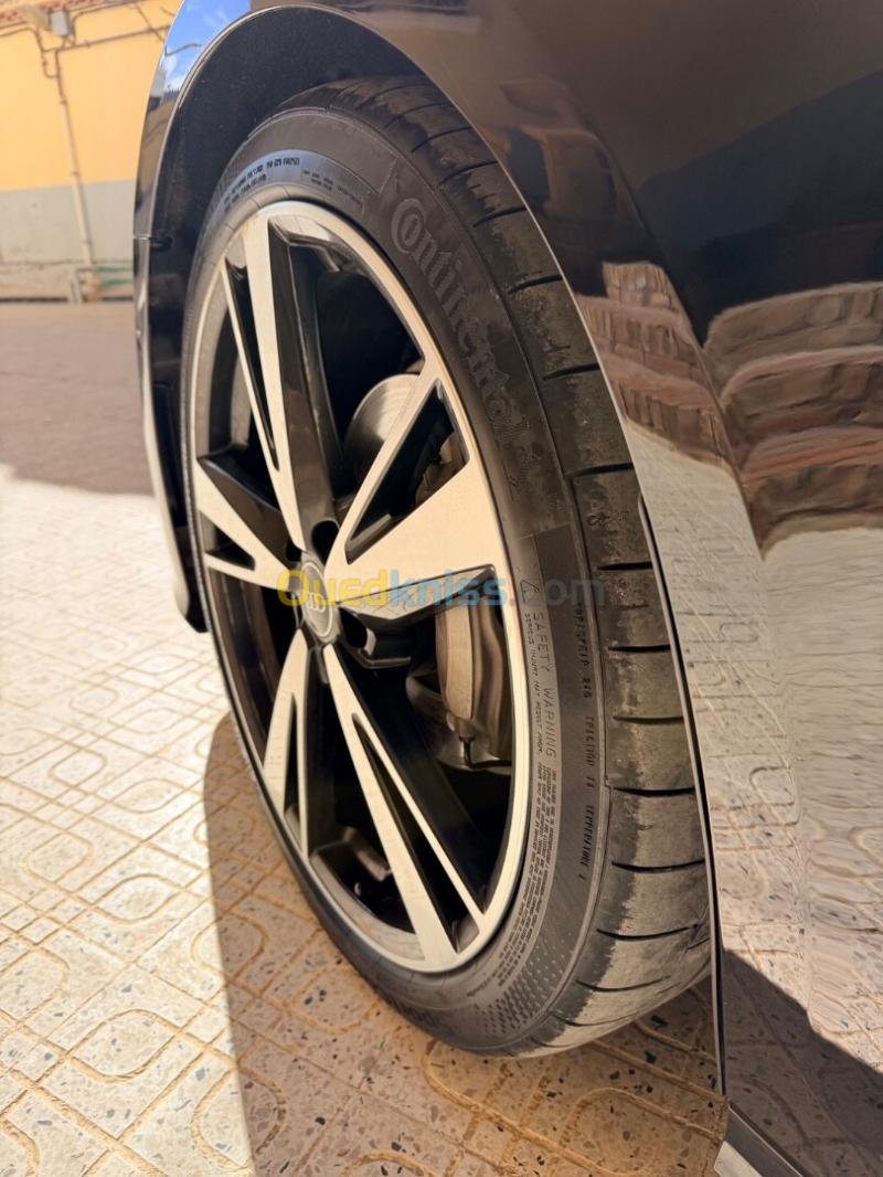 Audi A6 2022 S Line 4
