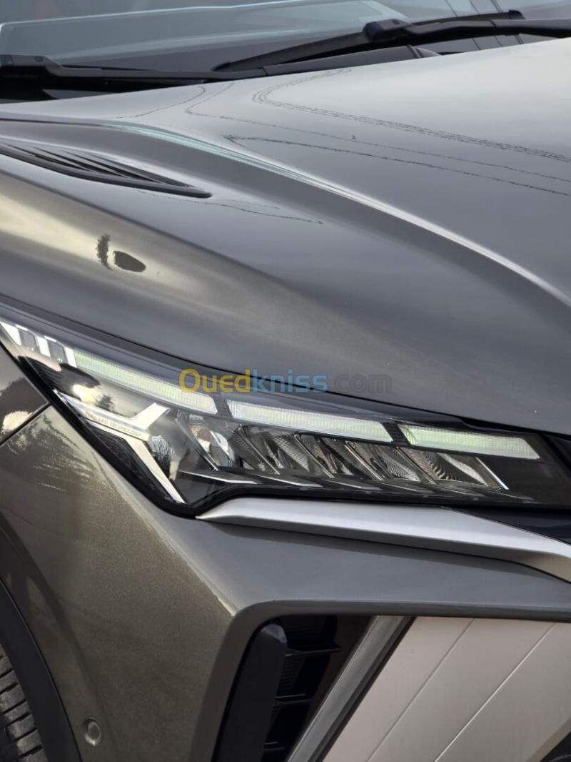 Geely Coolray 2024 Batel 14